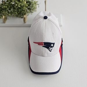 🏈 New Era 39THIRTY New England Patriots Stretch Fit White Hat – Small/Medium